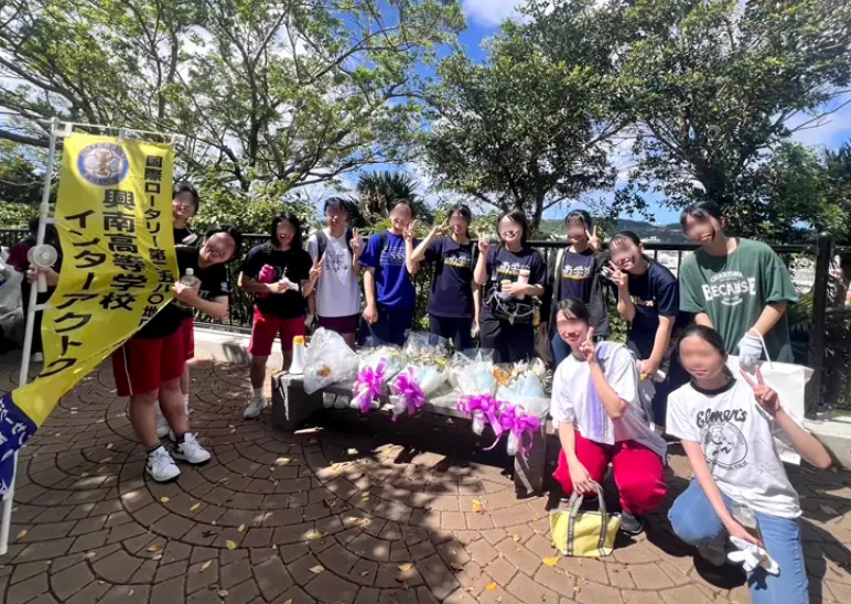 嘉数高台公園清掃＆平和学習
